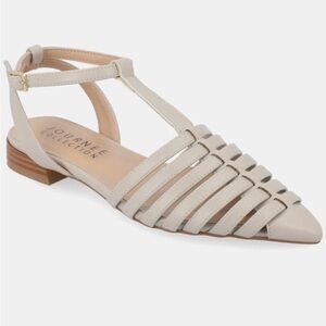 Journee Collection Women's Tan Strappy Sandals